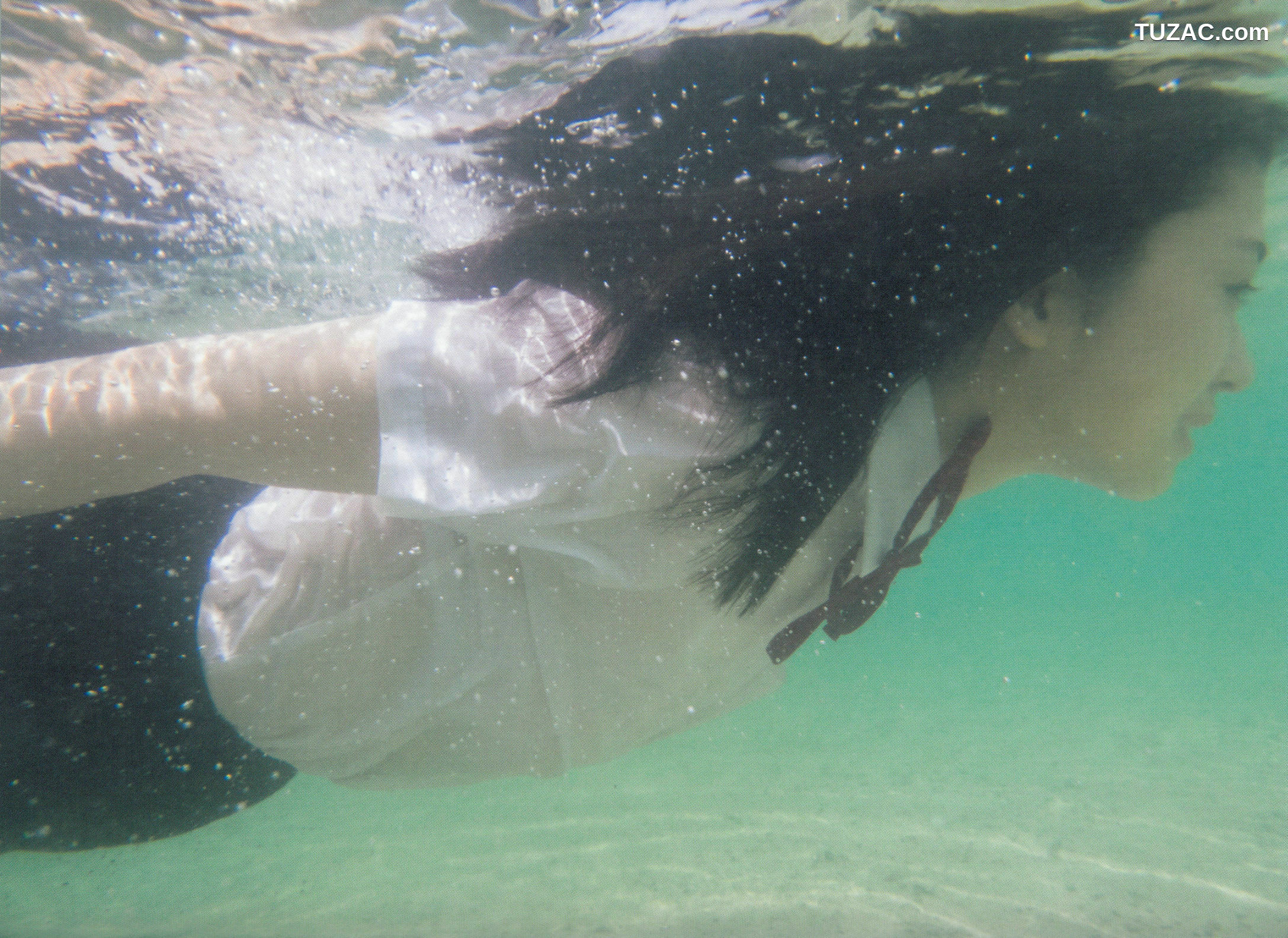 PB写真集_長濱ねる/长滨宁琉 1st《ここから》 写真集[123P]