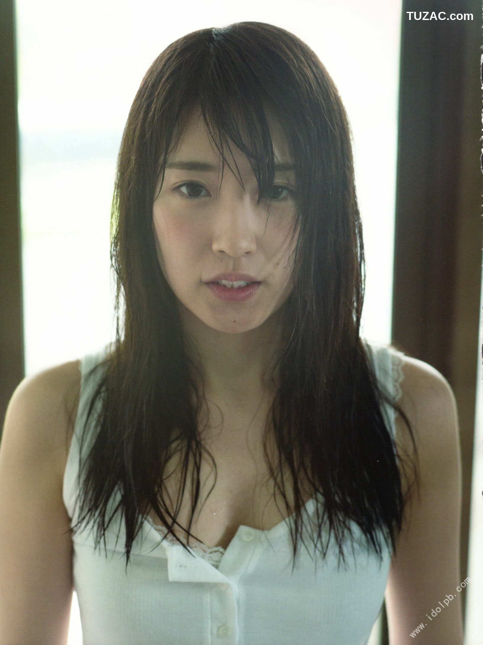 PB写真集_高山一実/高山一实 《恋かもしれない》 [119P]