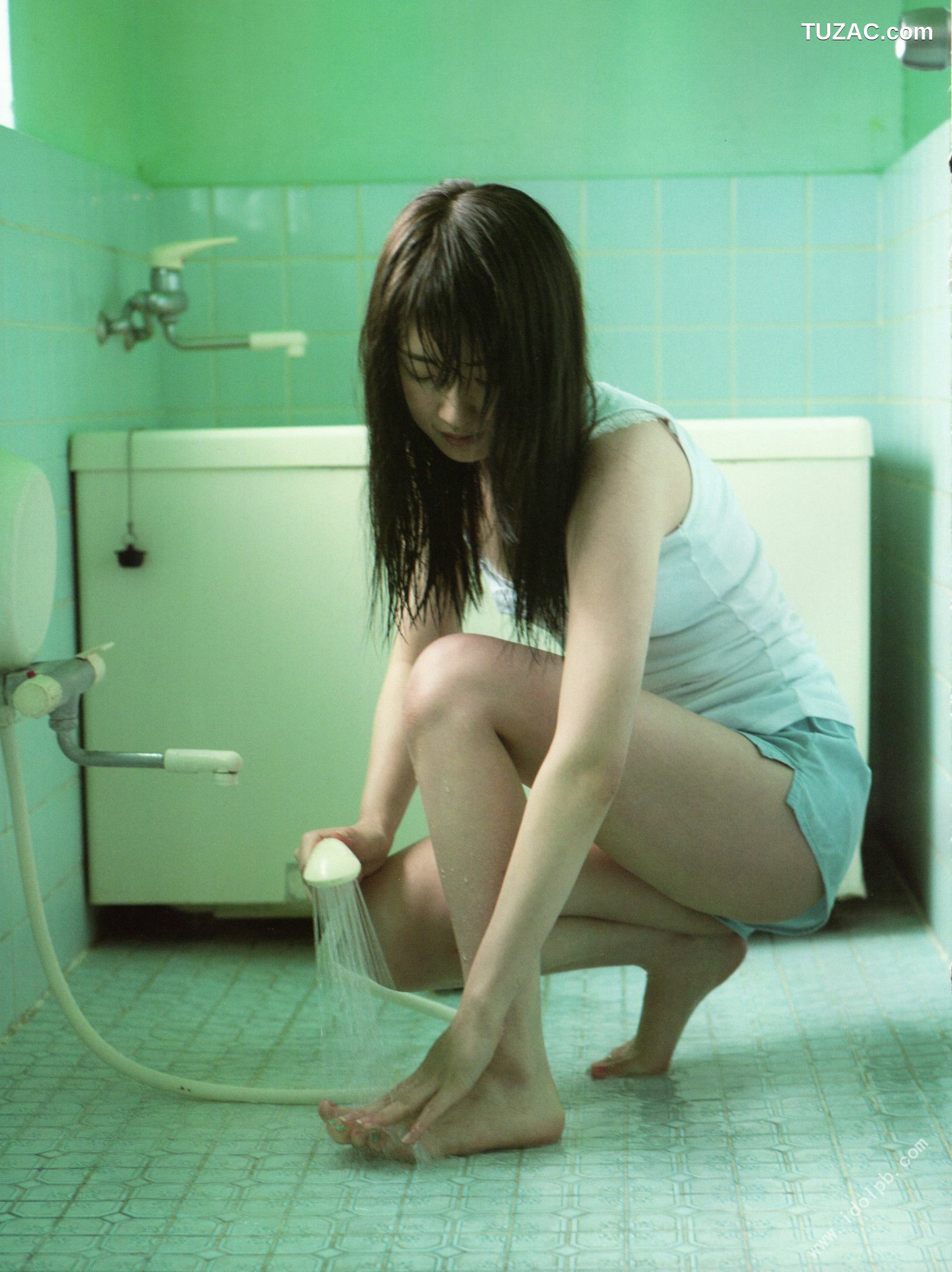 PB写真集_高山一実/高山一实 《恋かもしれない》 [119P]