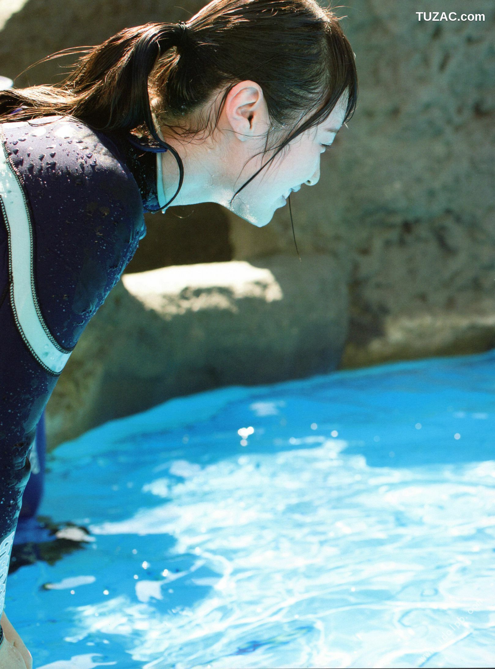 PB写真集_高山一実/高山一实 《恋かもしれない》 [119P]