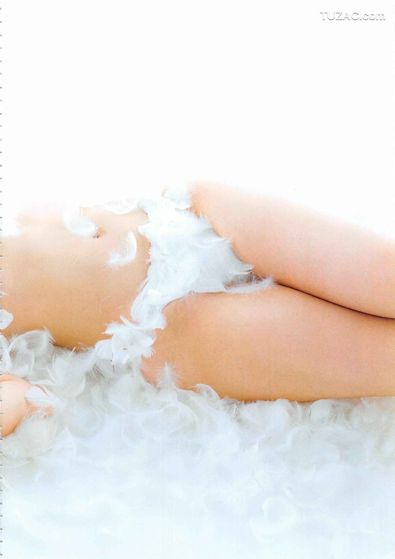 PB写真集_高柳明音《Churi》 写真集[136P]