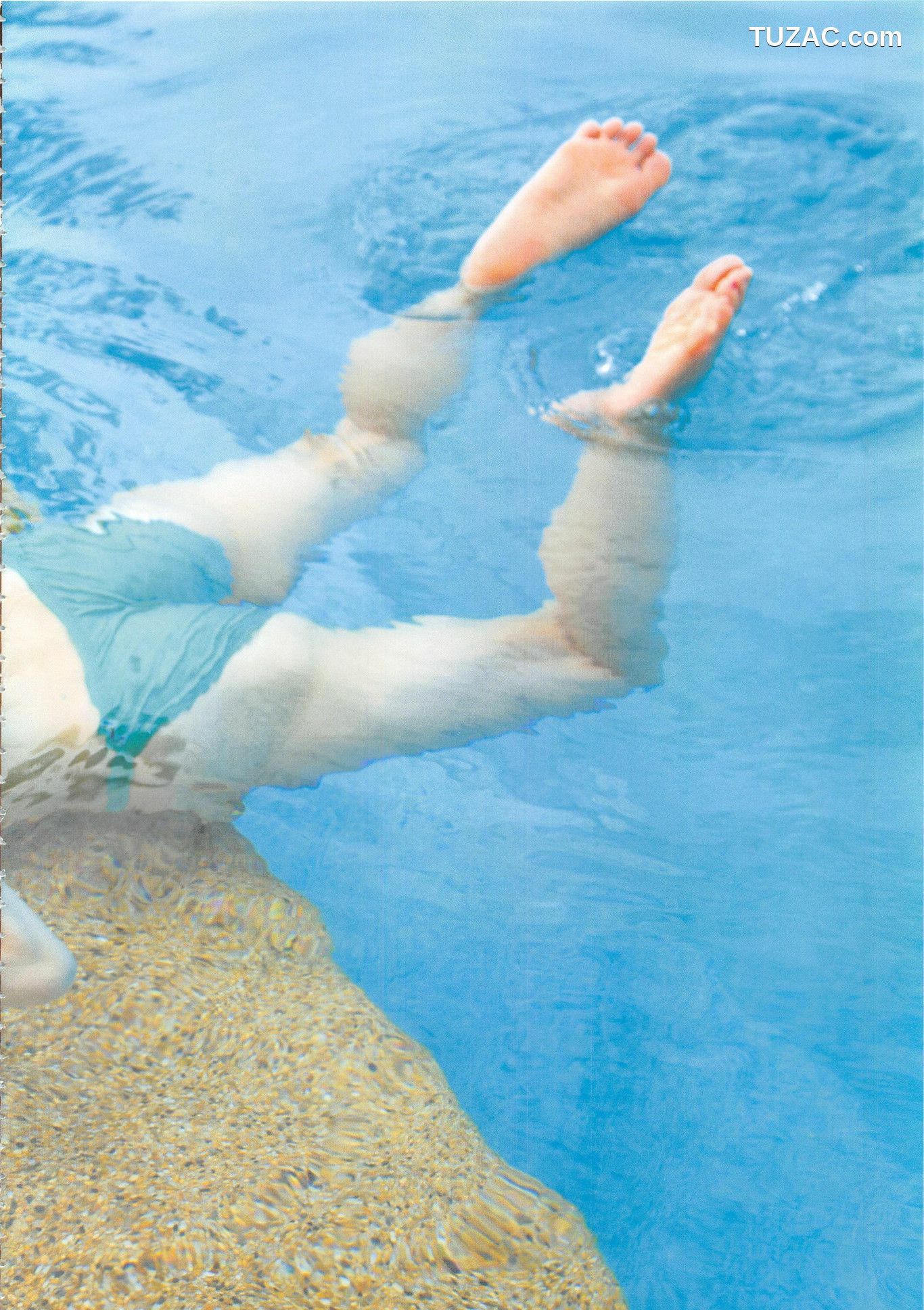 PB写真集_高柳明音《Churi》 写真集[136P]