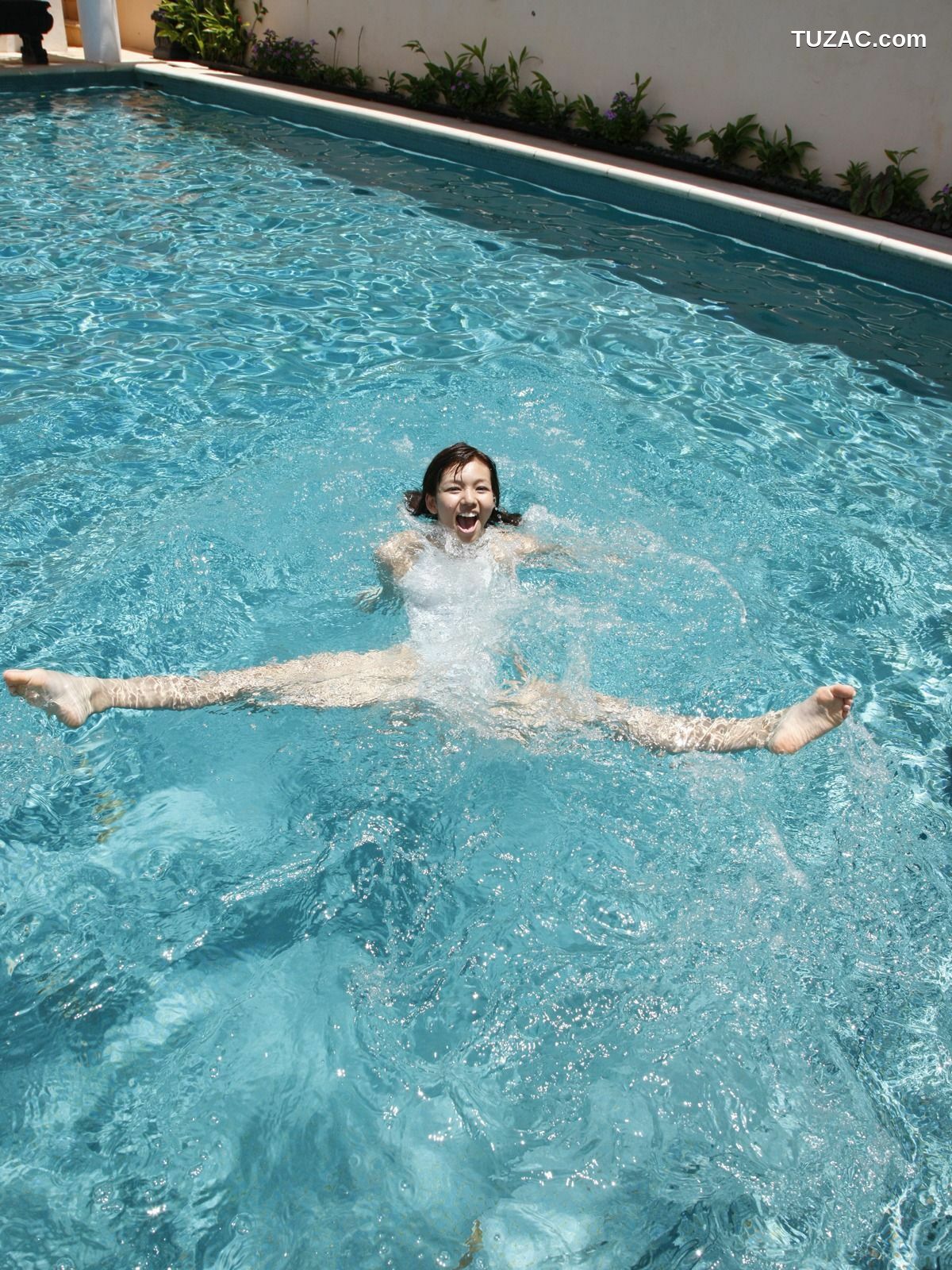 Sabra_にわみきほ/丹羽未来帆《Tropical Rainbow》 写真集 [100P]