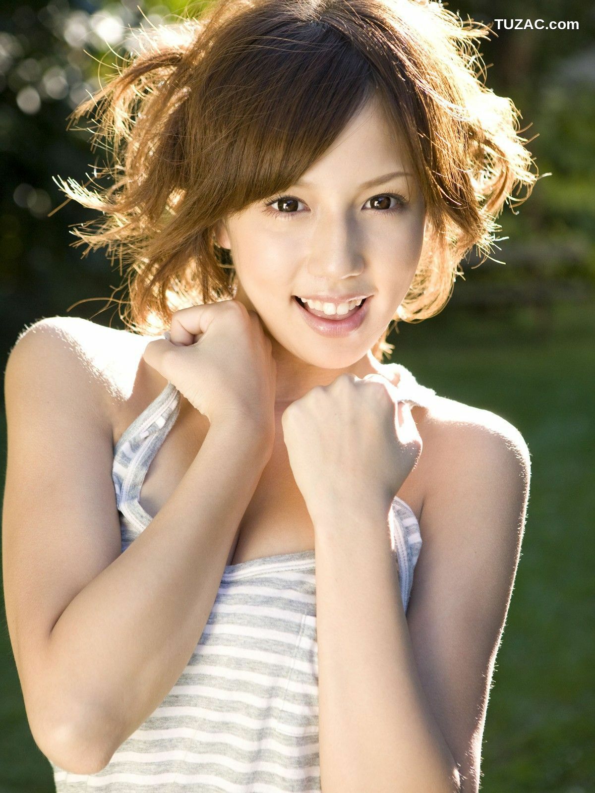 Sabra_丸高愛実 《cafe de mana》 写真集 Strictly Girls [40P]