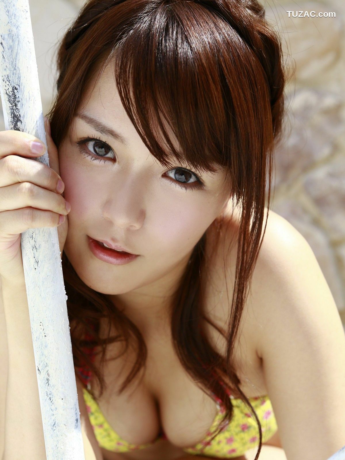 Sabra_伊唐みよ《Tender Bust》 写真集 Strictly Girl [40P]