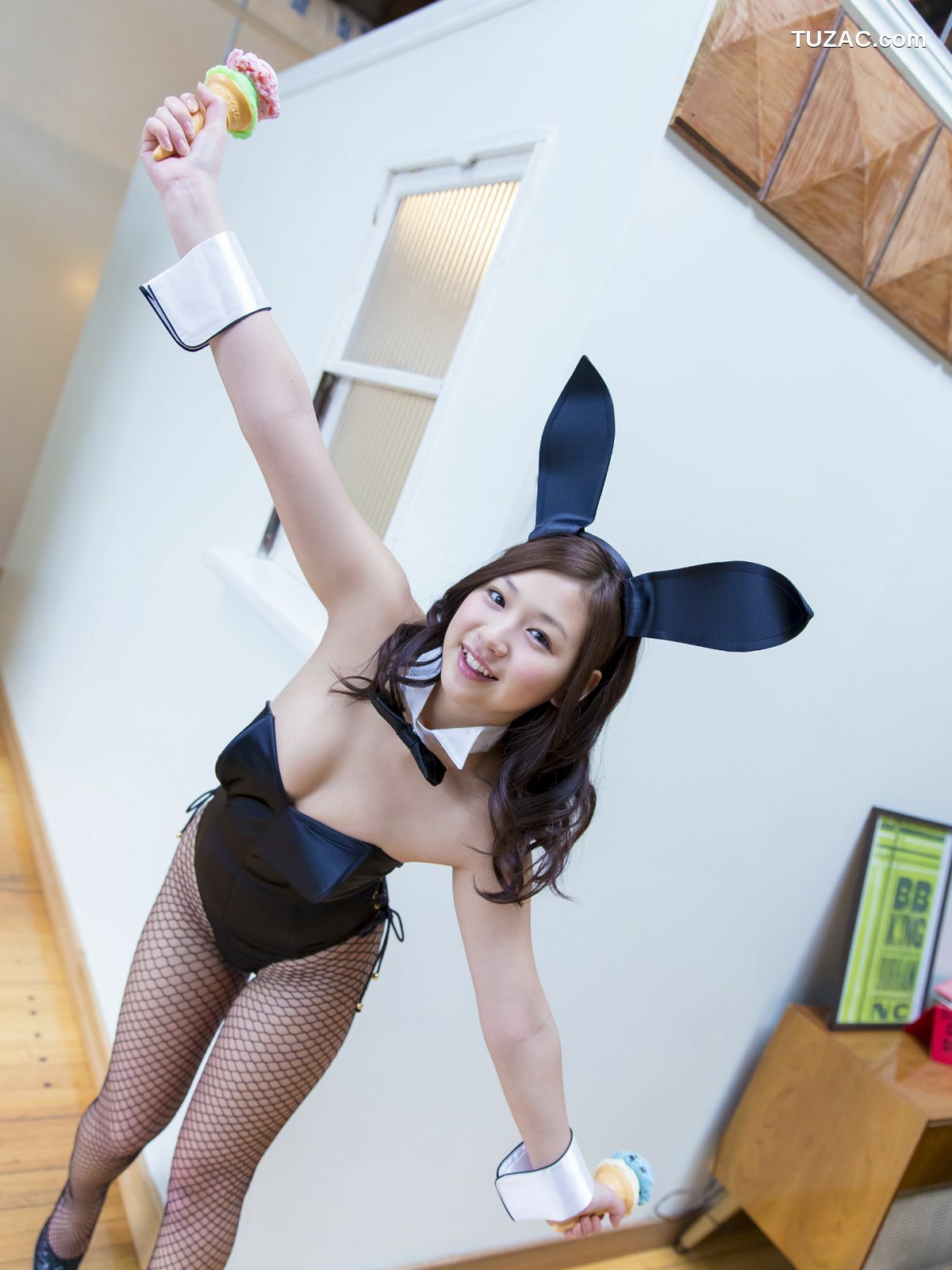 Sabra_佐山彩香 《ボインはオールA!!》 写真集 Cover Girl [100P]