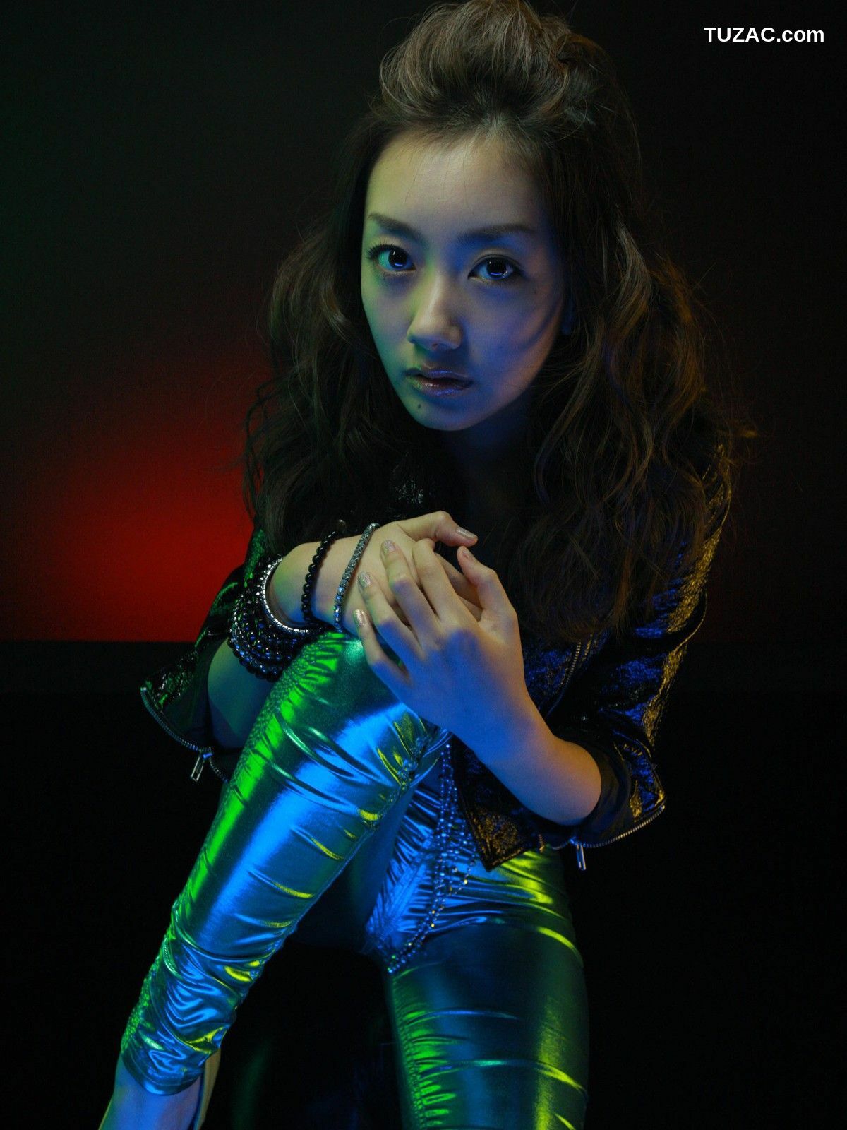 Sabra_南波瑠《超美少女- 波瑠が初グラビアに挑戦》 写真集 [20P]