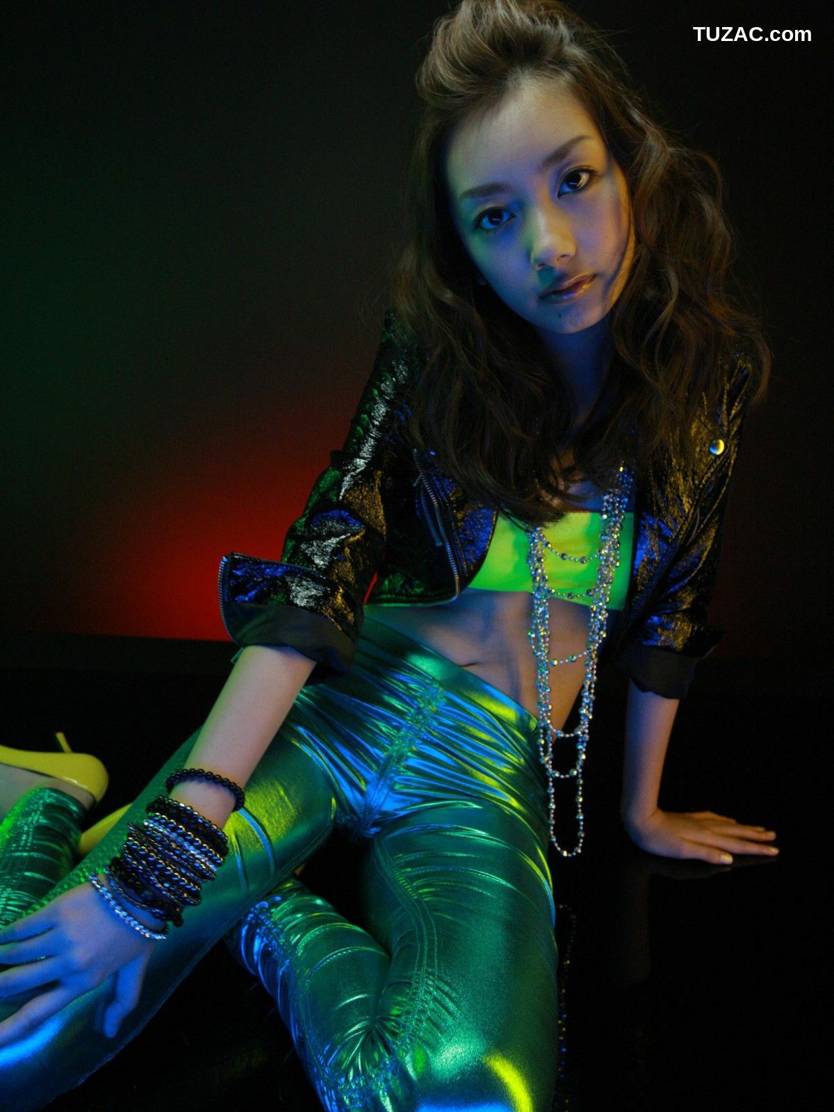 Sabra_南波瑠《超美少女- 波瑠が初グラビアに挑戦》 写真集 [20P]