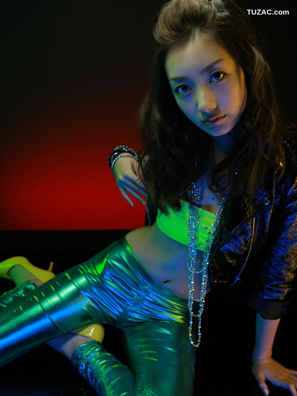 Sabra_南波瑠《超美少女- 波瑠が初グラビアに挑戦》 写真集 [20P]