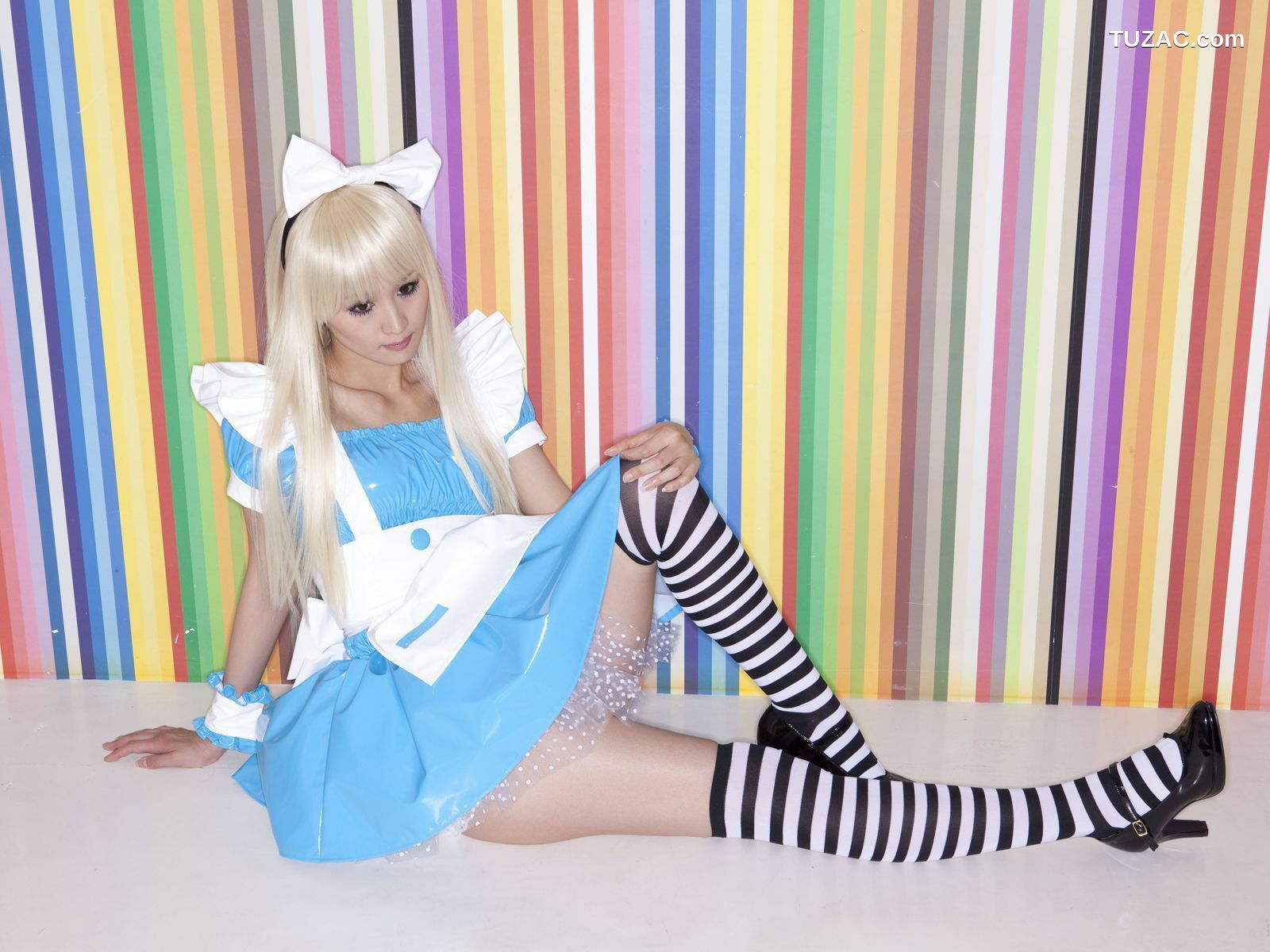 Sabra_小林ゆう《TWO LOVE ONE LOVE》写真集 [40P]