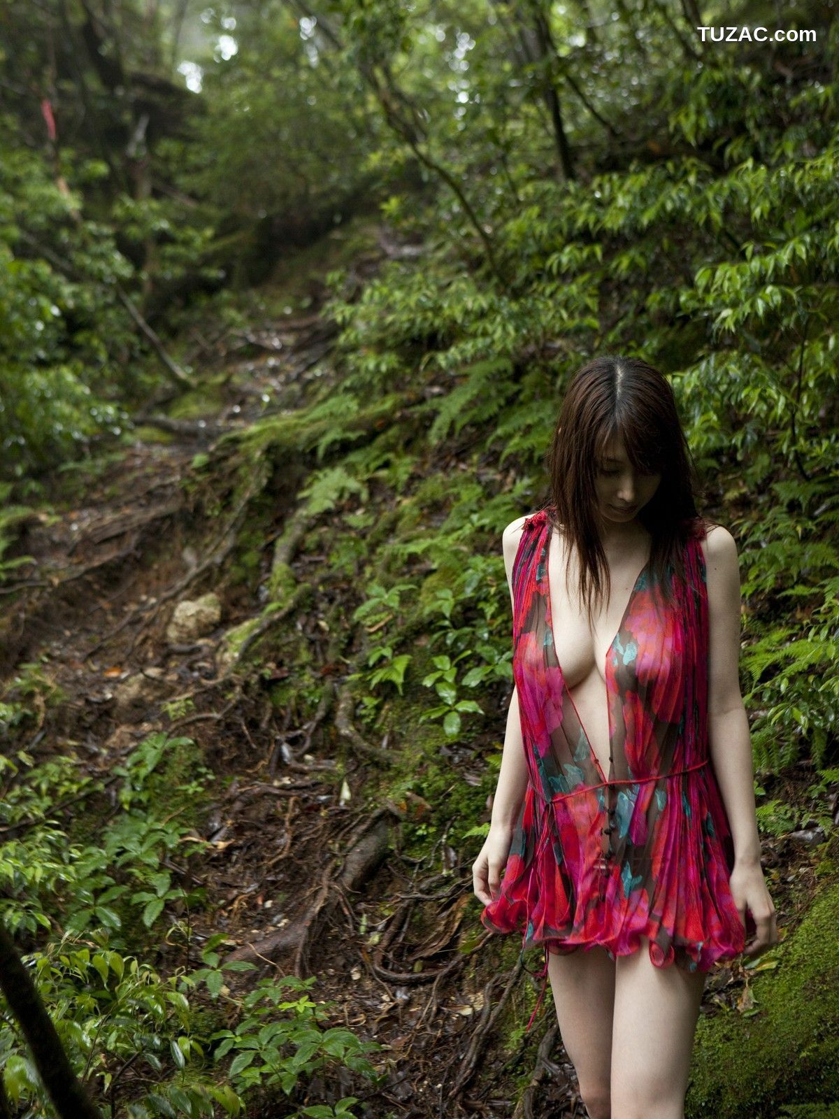 Sabra_小林恵美 《INNER FOREST》 写真集 COVER GIRL [100P]