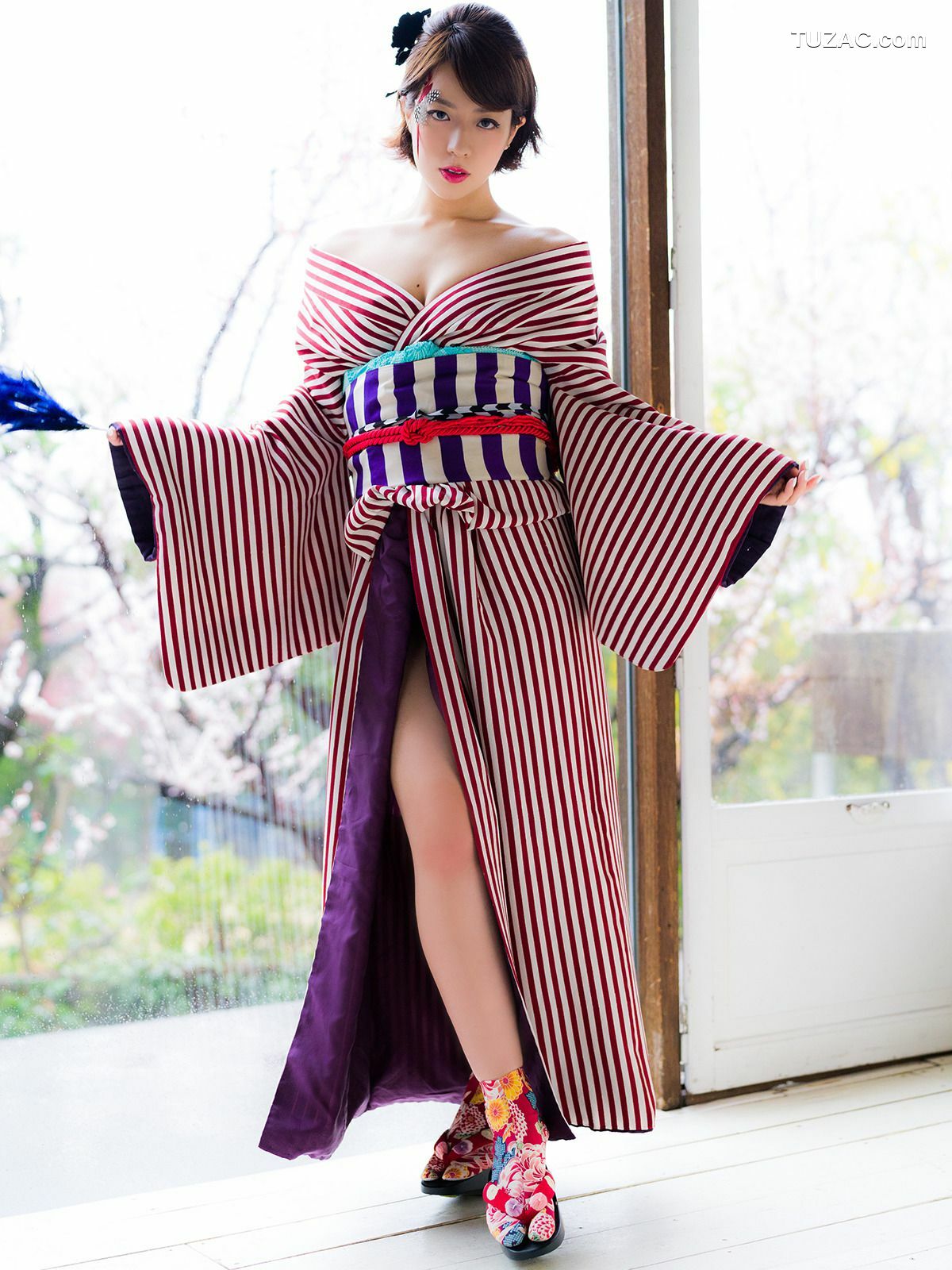 Sabra_小瀬田麻由『祝新元号! コセタサーカス!!』 Cover Girl 写真集[100P]