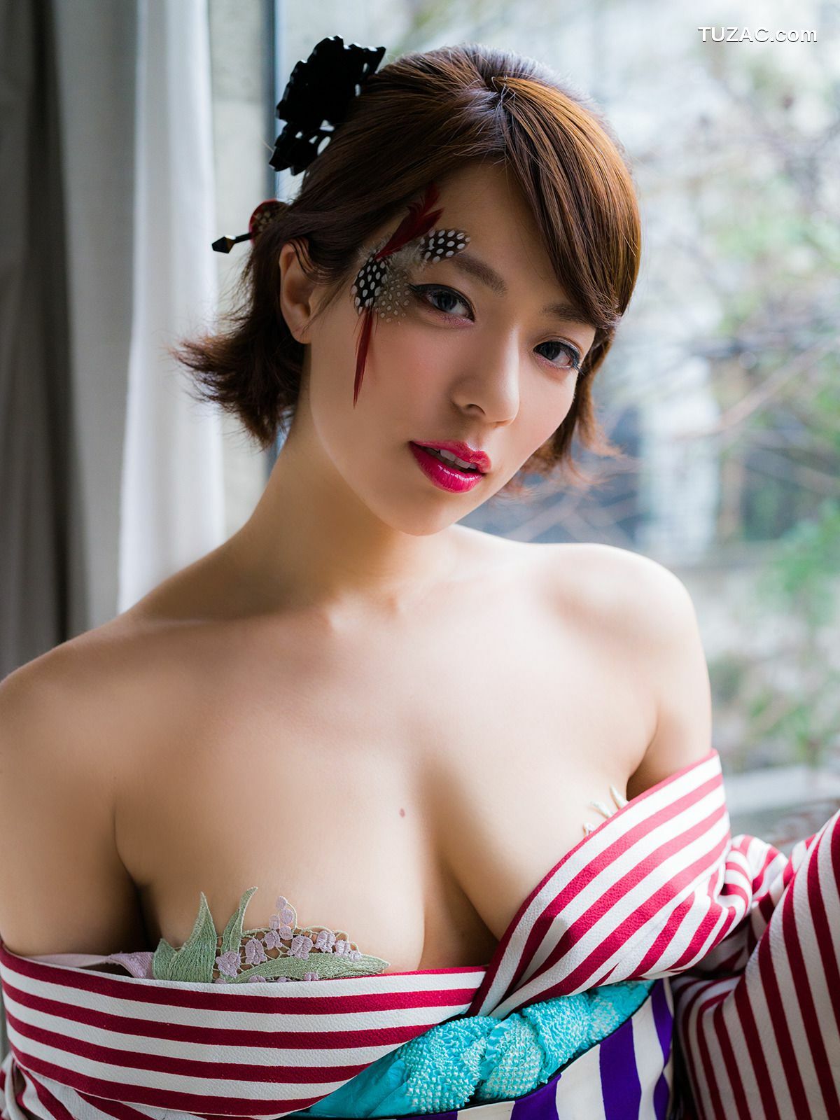 Sabra_小瀬田麻由『祝新元号! コセタサーカス!!』 Cover Girl 写真集[100P]