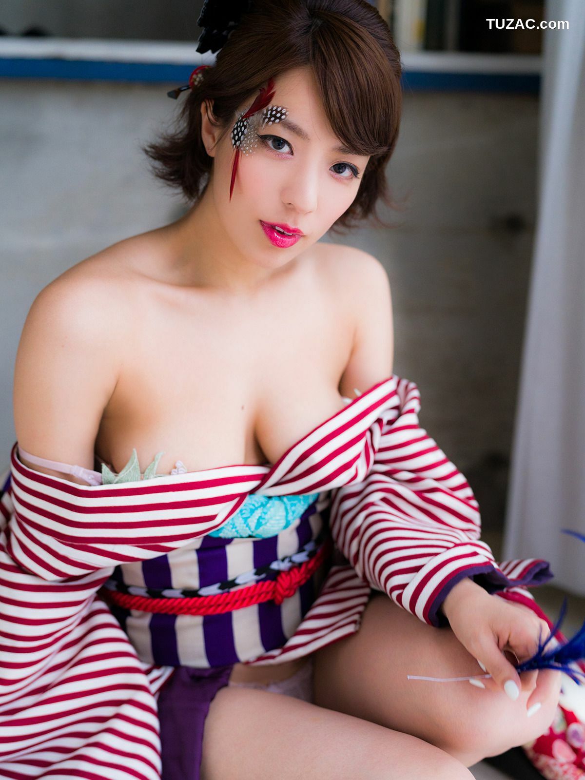 Sabra_小瀬田麻由『祝新元号! コセタサーカス!!』 Cover Girl 写真集[100P]