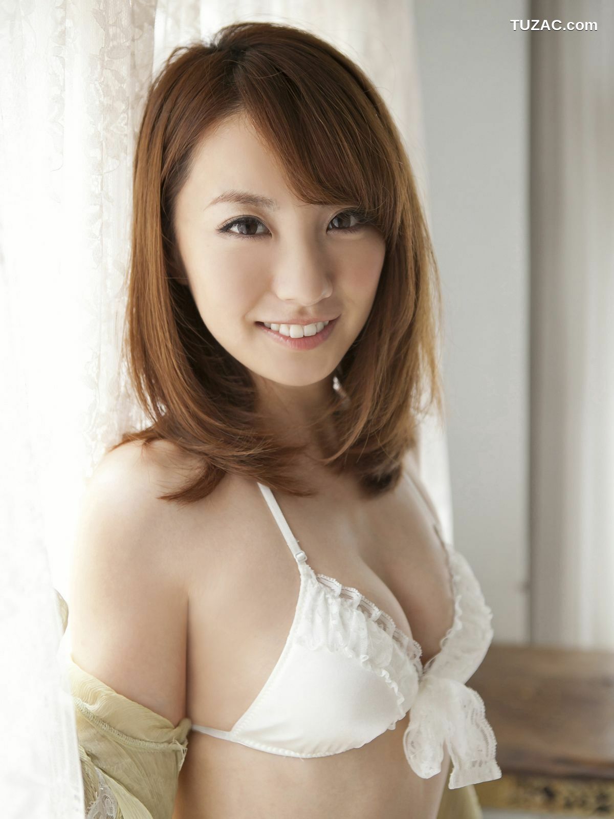 Sabra_山本梓 《JUICY FRUIT》 写真集 Cover Girl [100P]