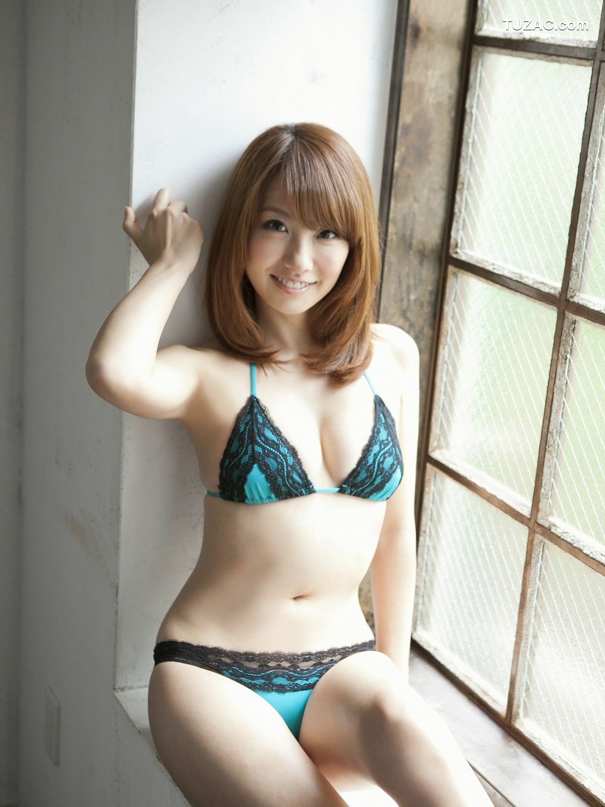 Sabra_山本梓 《JUICY FRUIT》 写真集 Cover Girl [100P]