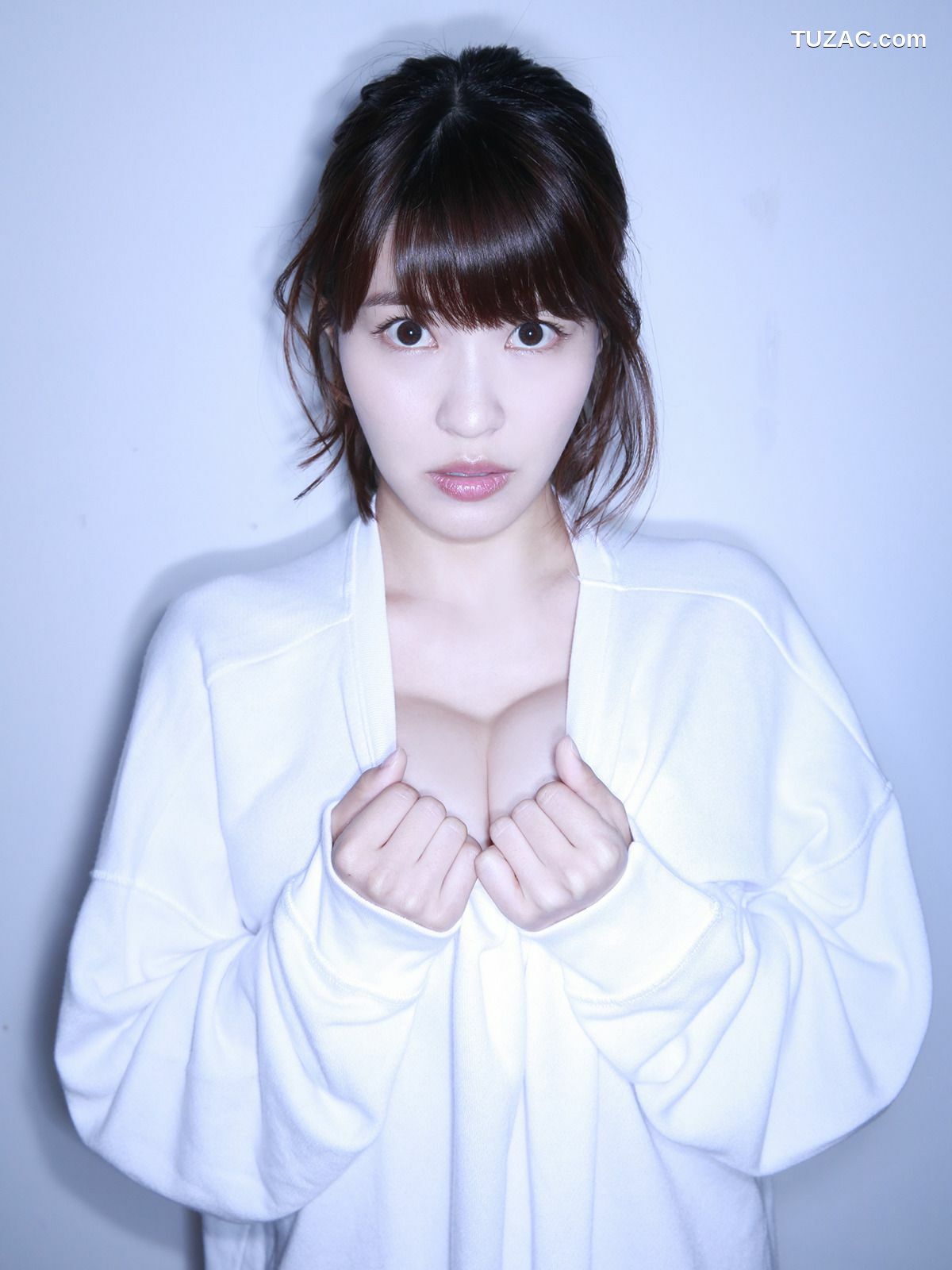 Sabra_岸明日香『真夏のGパイSHOCK』 写真集[100P]