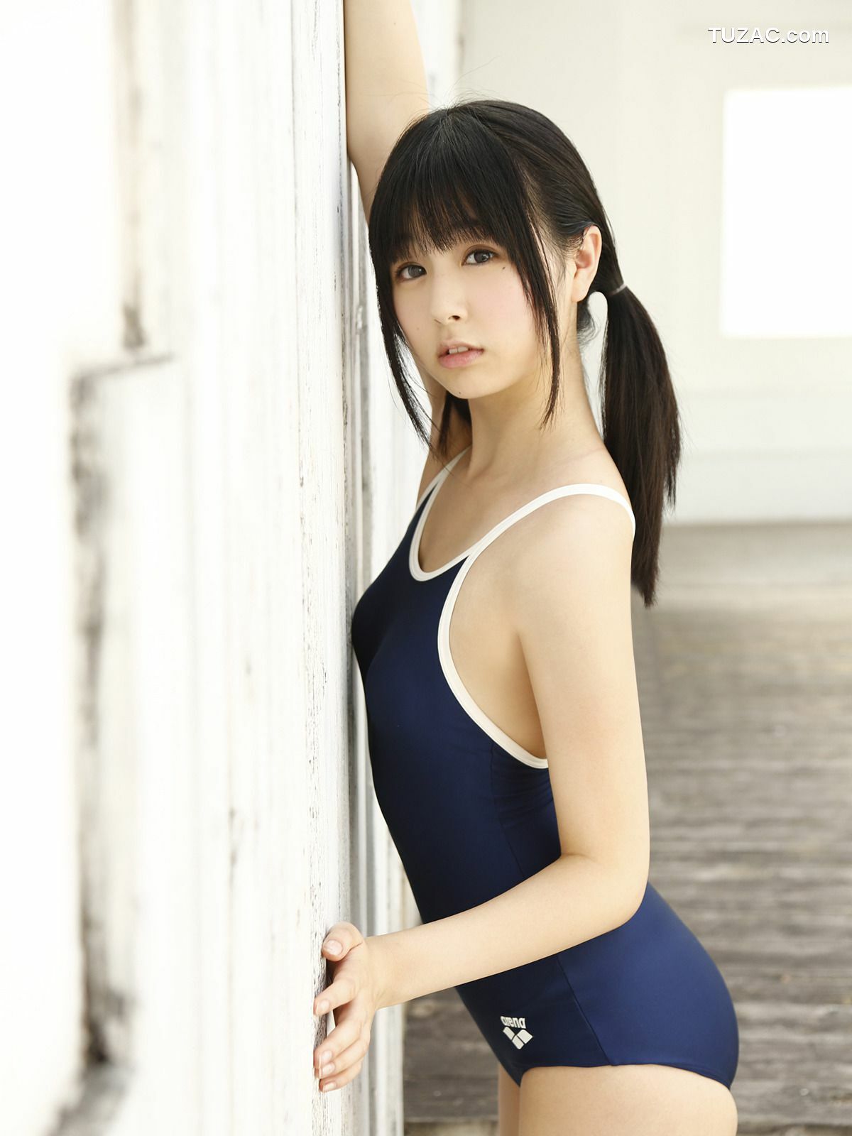 Sabra_栗田惠美《une brise》 写真集 Strictly Girl [40P]