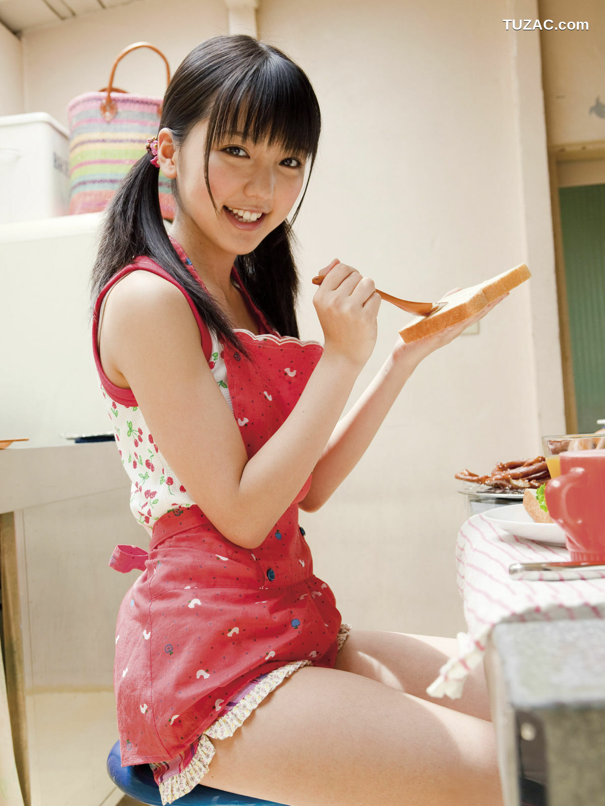 Sabra_真野恵里菜 《Autumn Breeze》 strictly girls 写真集[40P]