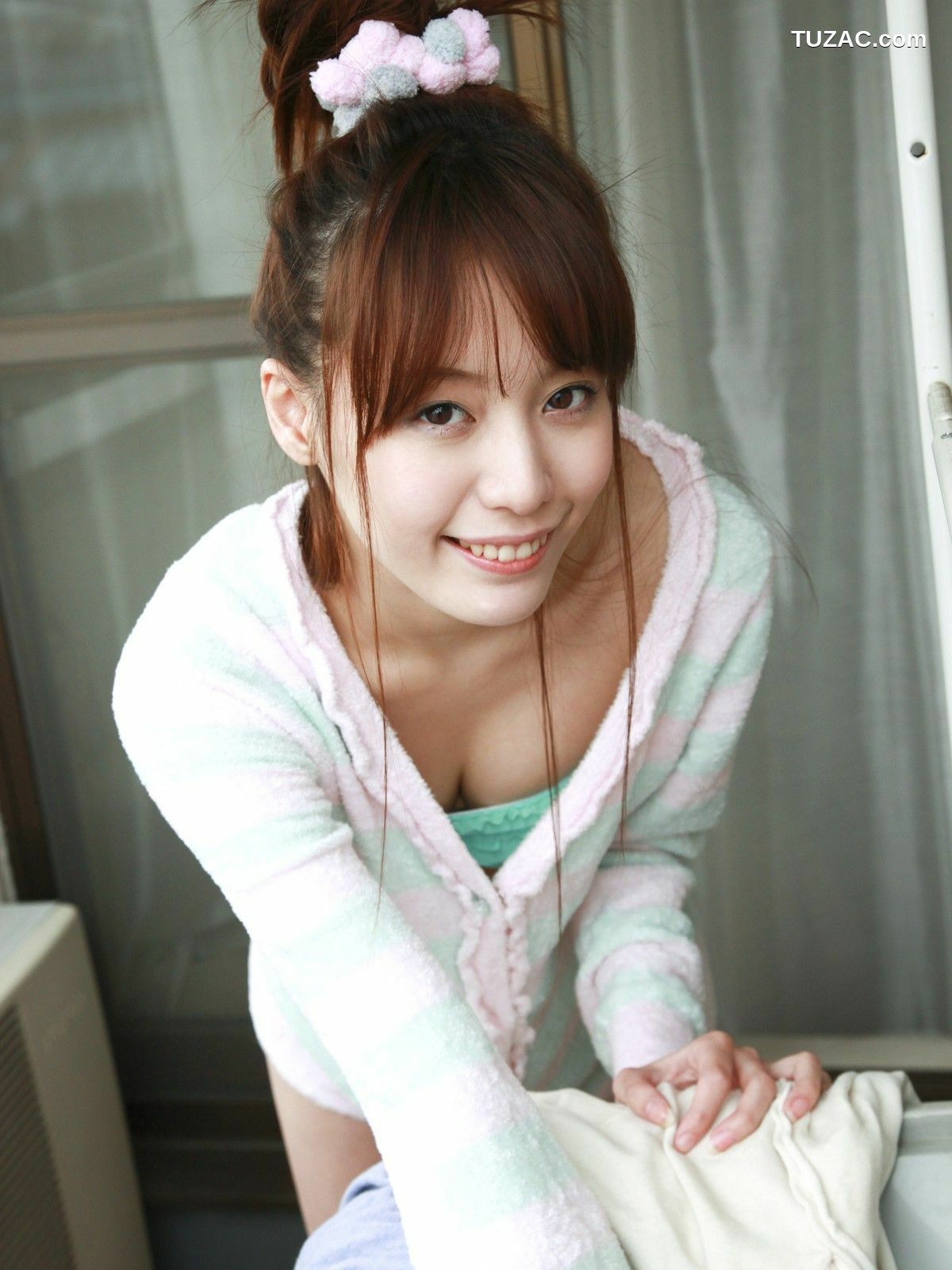 Sabra_綱島恵里香《COME ON A MY HOUSE 写真集 StriCtly Girls [40P]