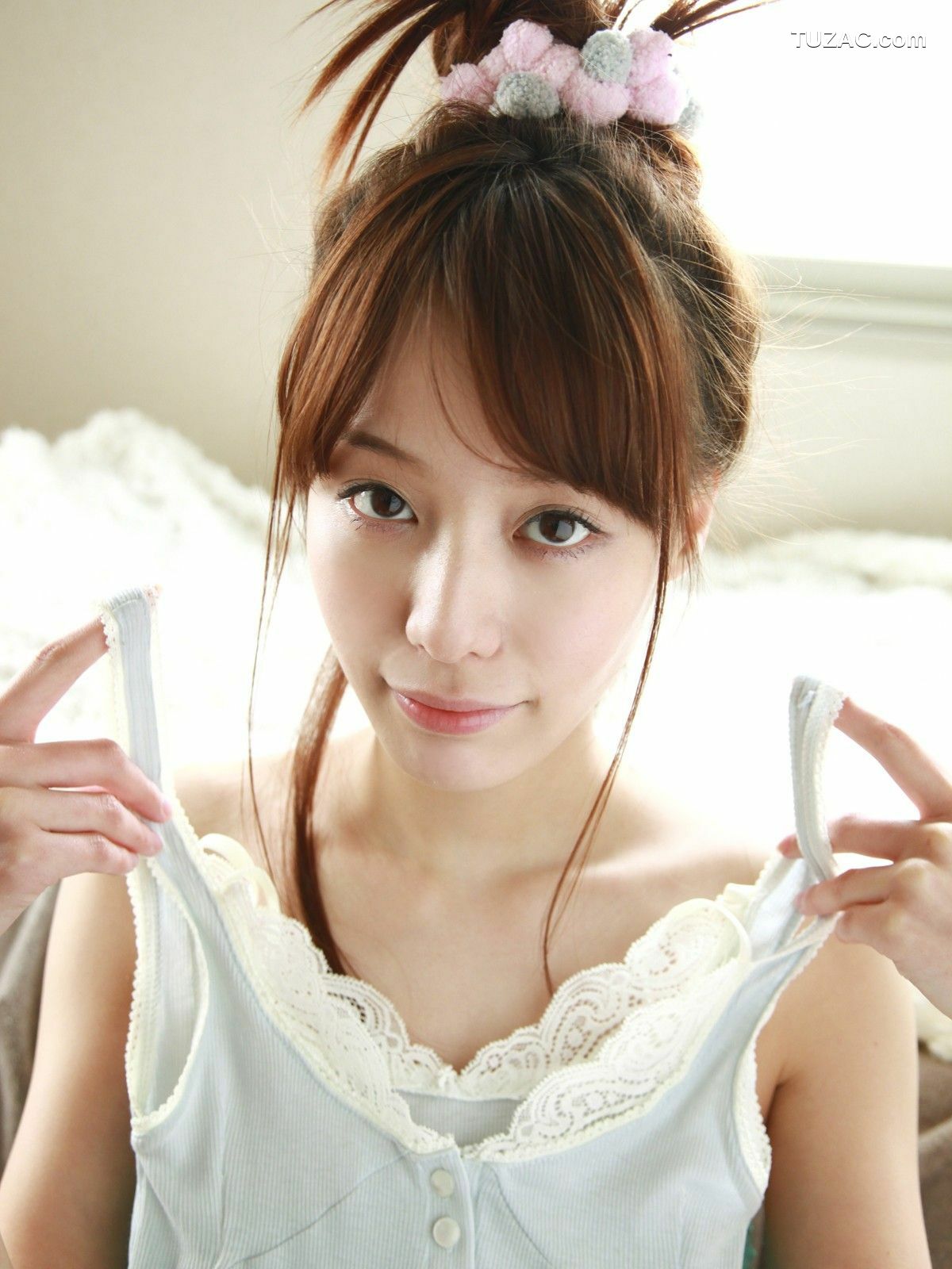 Sabra_綱島恵里香《COME ON A MY HOUSE 写真集 StriCtly Girls [40P]