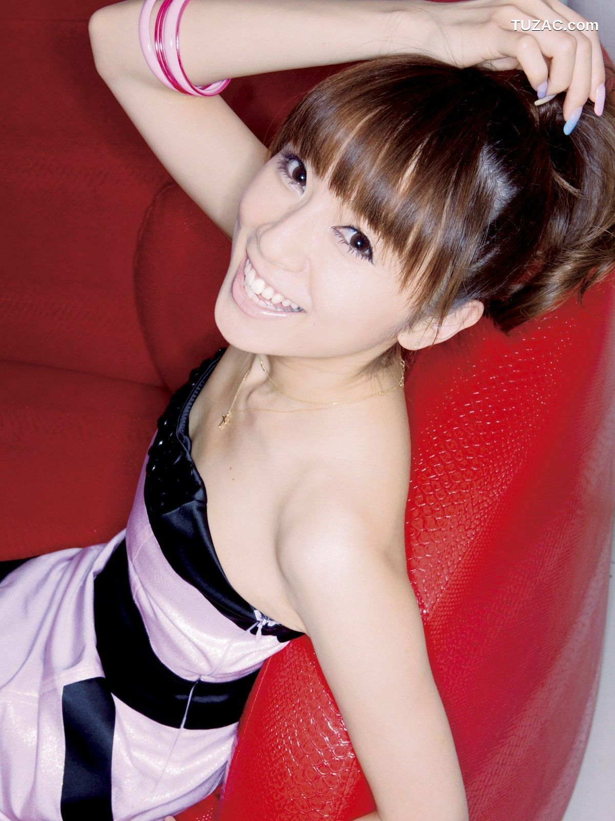 Sabra_長谷川潤+鈴木亜美《IN HOUSE NATION》写真集 [80P]