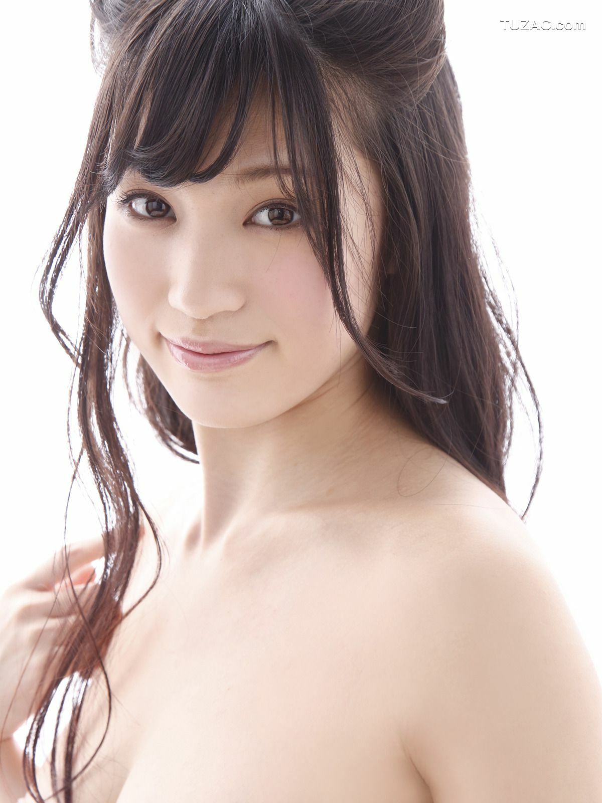 Sabra_高崎聖子《Gカップで、パイ返しだ!ちゅーの!!》 写真集 Cover Girl [100P]
