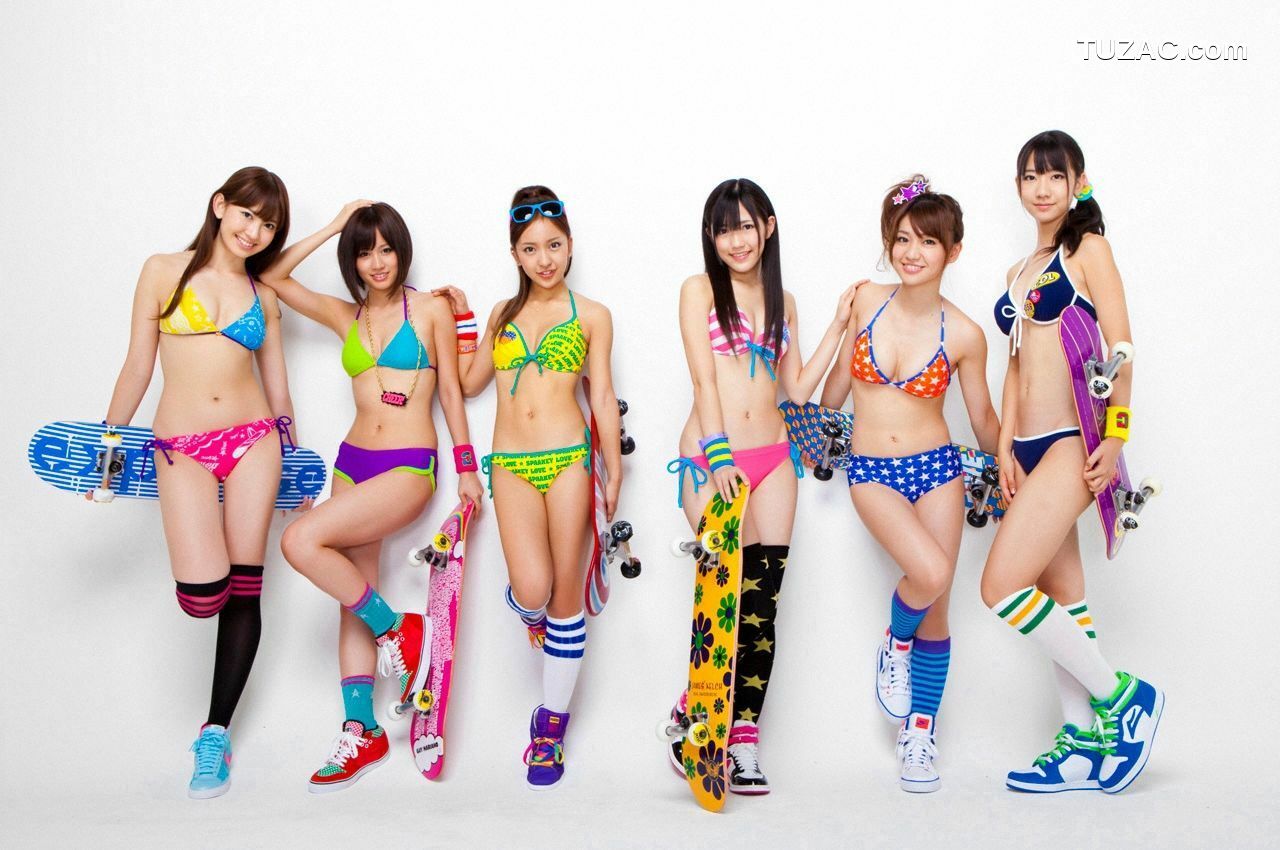 VYJ_AKB48《WALK THIS WAY HEY AKB48!》 No.104 写真集[35P]