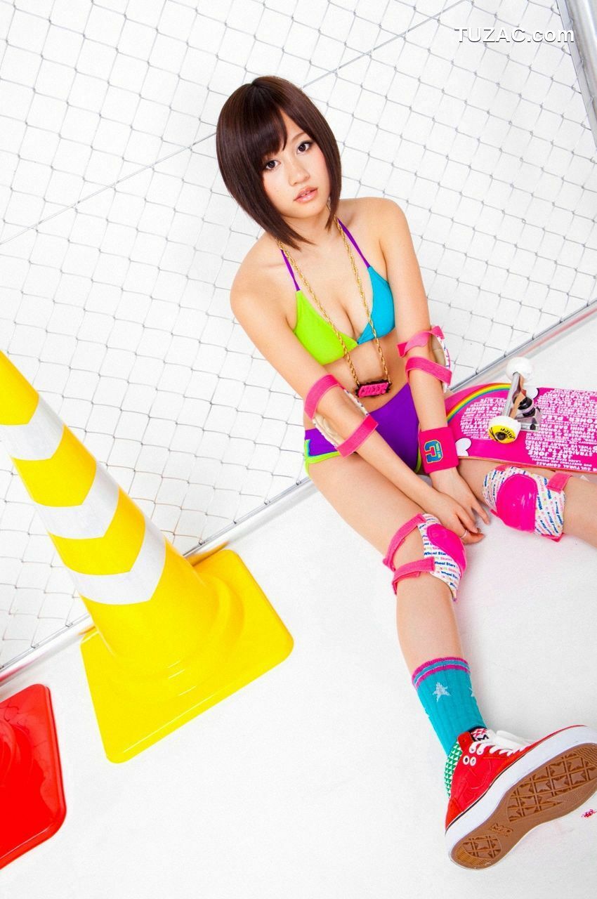 VYJ_AKB48《WALK THIS WAY HEY AKB48!》 No.104 写真集[35P]