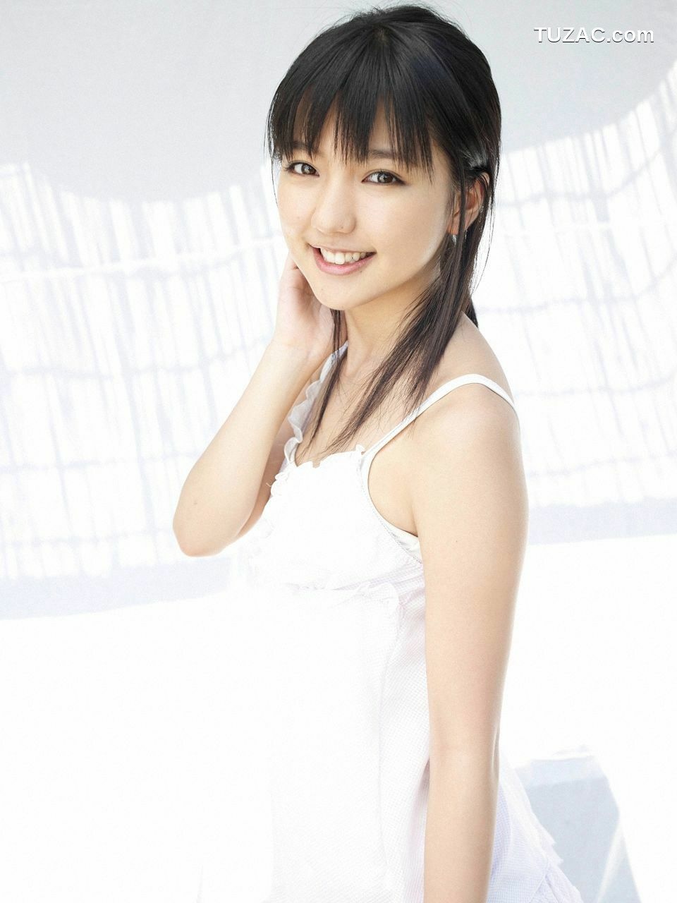 VYJ_真野恵里菜 2010 Special Version No.105 写真集[41P]