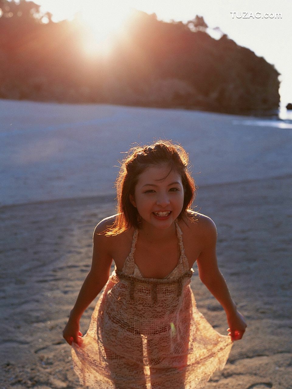 VYJ_長崎莉奈《LIGHT IN THE NATURE》 写真集[96P]