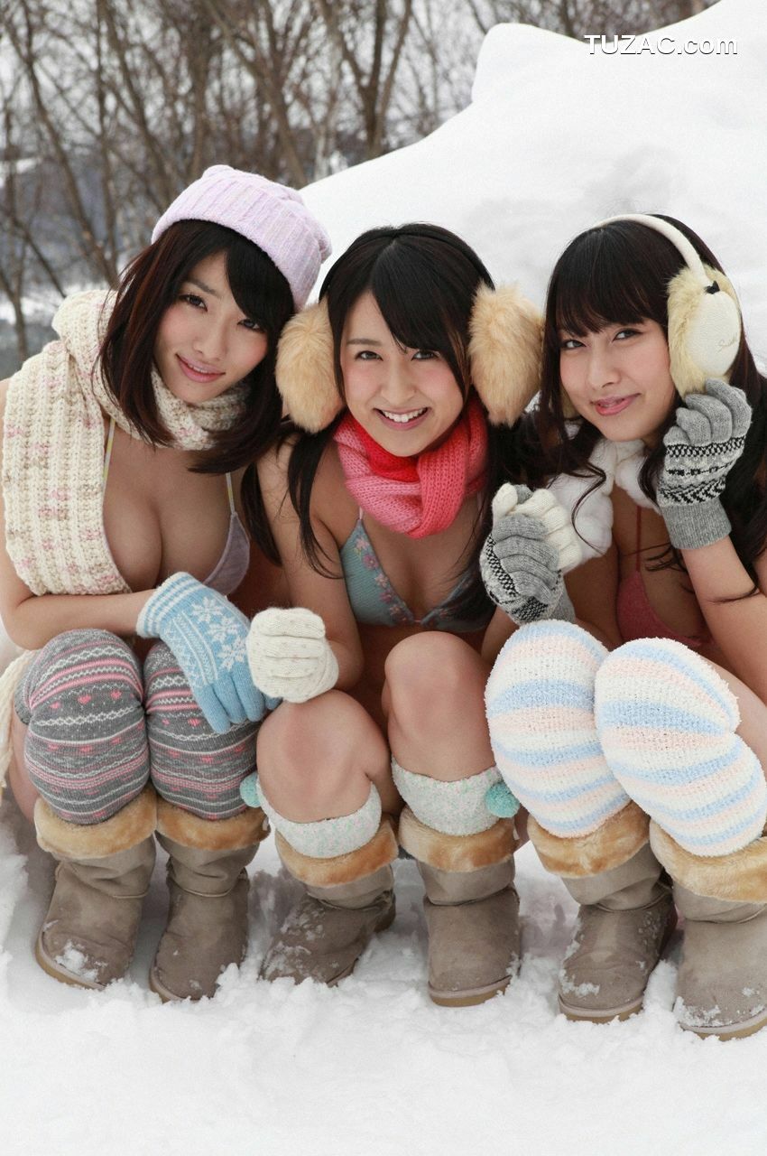 WPB写真_今野杏南&amp;amp;入矢麻衣&amp;amp;朝仓由舞&amp;amp;秋月三佳&amp;amp;椎名もも&amp;amp;他6人《at 雪山-雪合战》 写真集[35P]