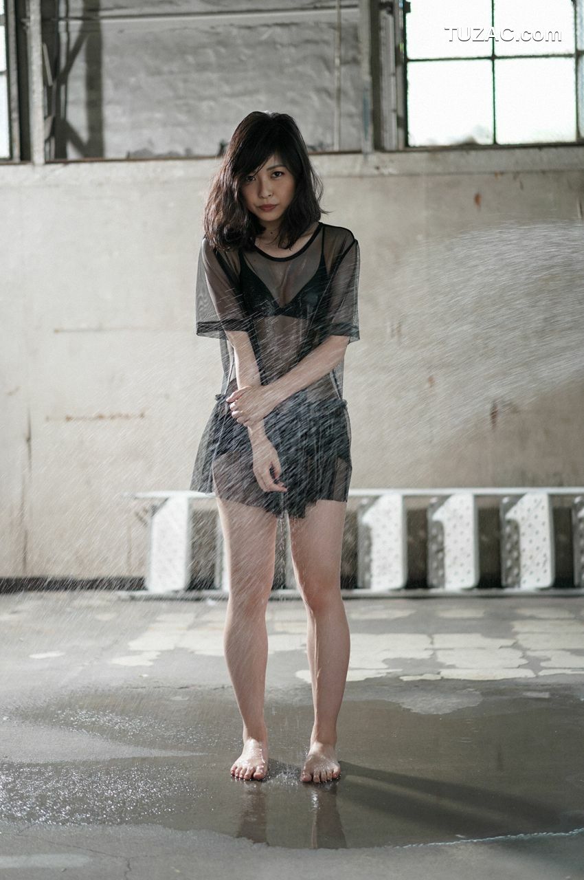 WPB写真_吉岡茉祐「First Gravure for a Voice Actress」 Extra EX726 写真集[75P]