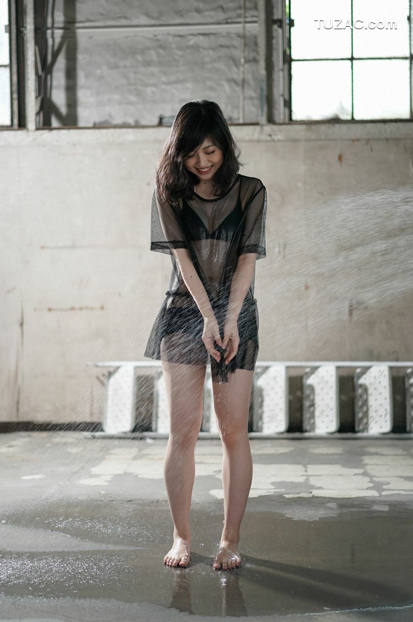 WPB写真_吉岡茉祐「First Gravure for a Voice Actress」 Extra EX726 写真集[75P]