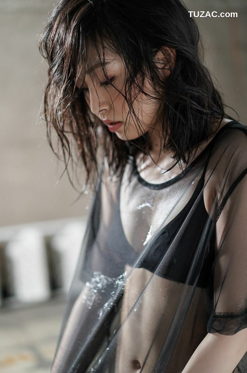 WPB写真_吉岡茉祐「First Gravure for a Voice Actress」 Extra EX726 写真集[75P]