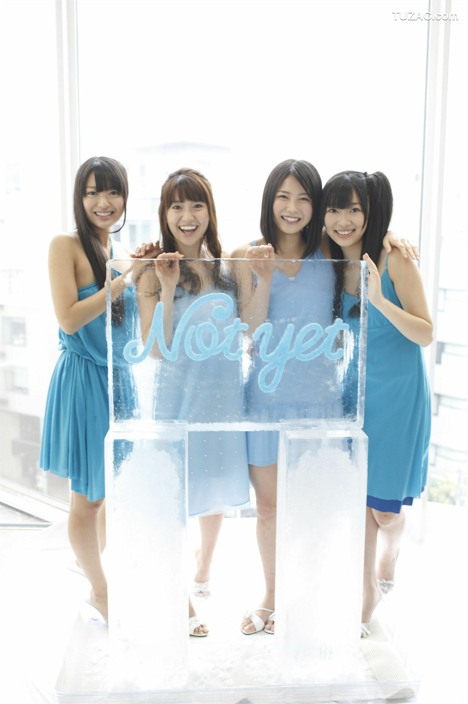 WPB写真_大岛优子、指原莉乃、横山由依、北原里英 No.135 写真集[160P]