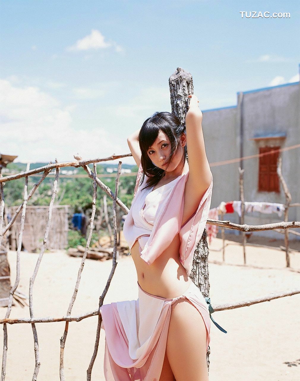 WPB写真_小松彩夏 Ayaka Komatsu No.92 写真集[110P]