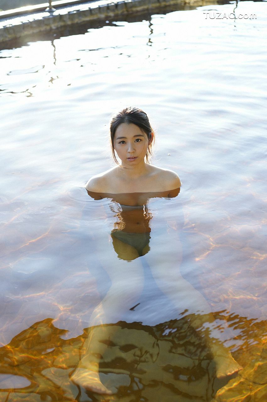 WPB写真_小池里奈 《スペシャル「25歳～おかえり里奈～」》 No.227 写真集[137P]