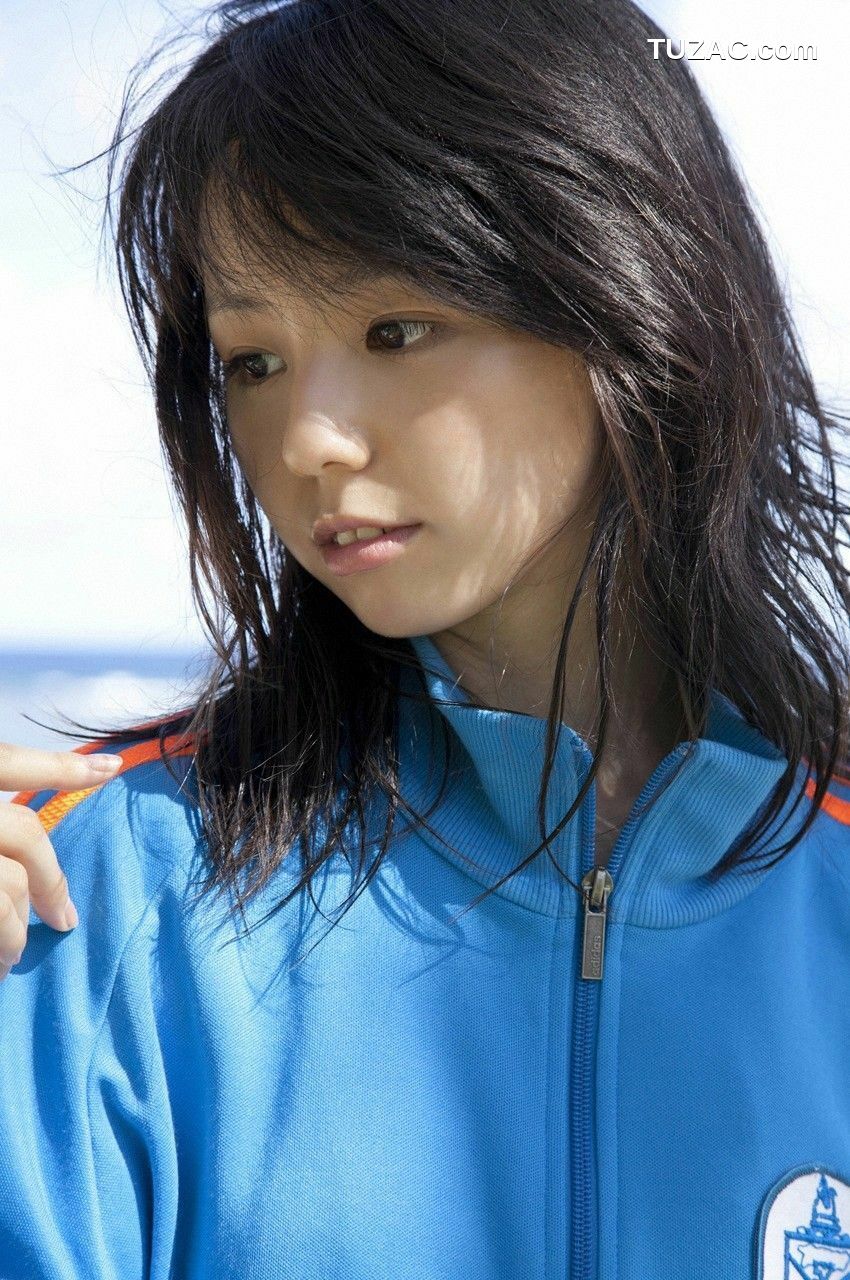 WPB写真_小池里奈『18歳の彼女』 No.141 写真集[105P]