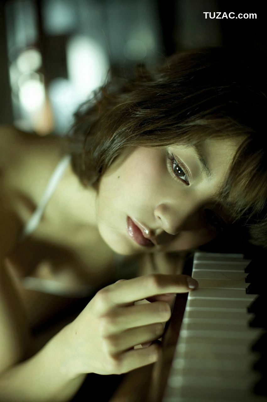 WPB写真_杉本有美《息をのむほど美しい》 No.147 写真集[119P]