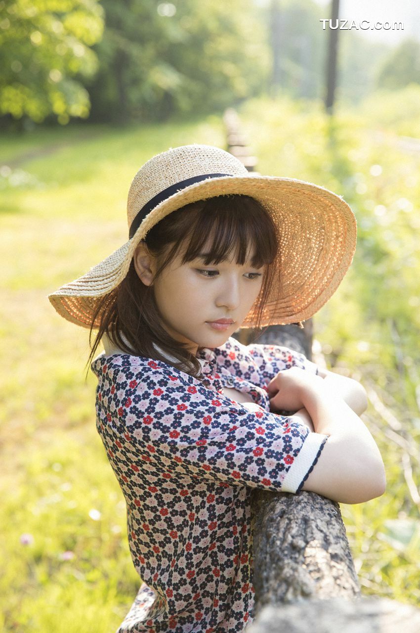 WPB写真_浅川梨奈《進化系18歳の冒険》 Extra EX601 写真集[80P]