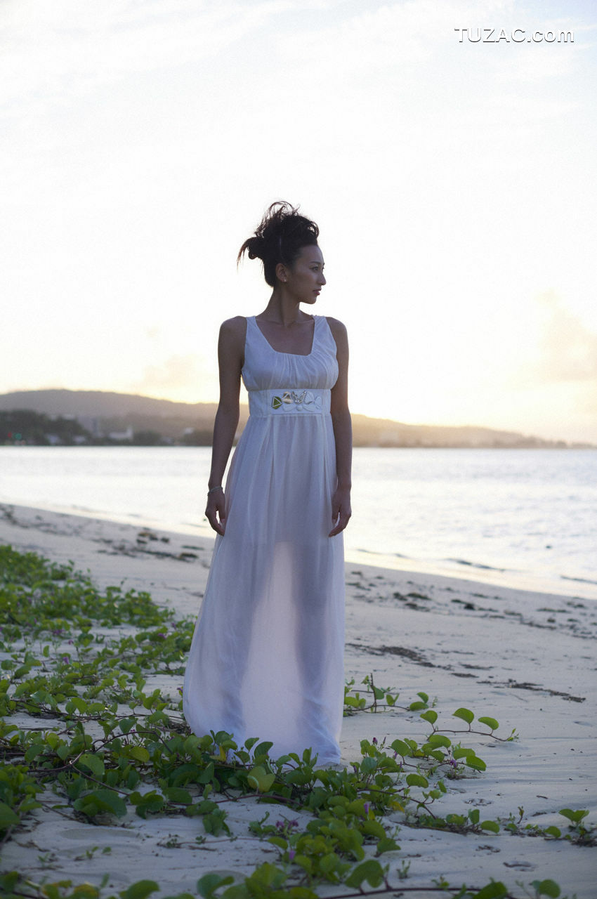 WPB写真_浅田舞《MIRACLE MOON》 No.177 写真集[124P]