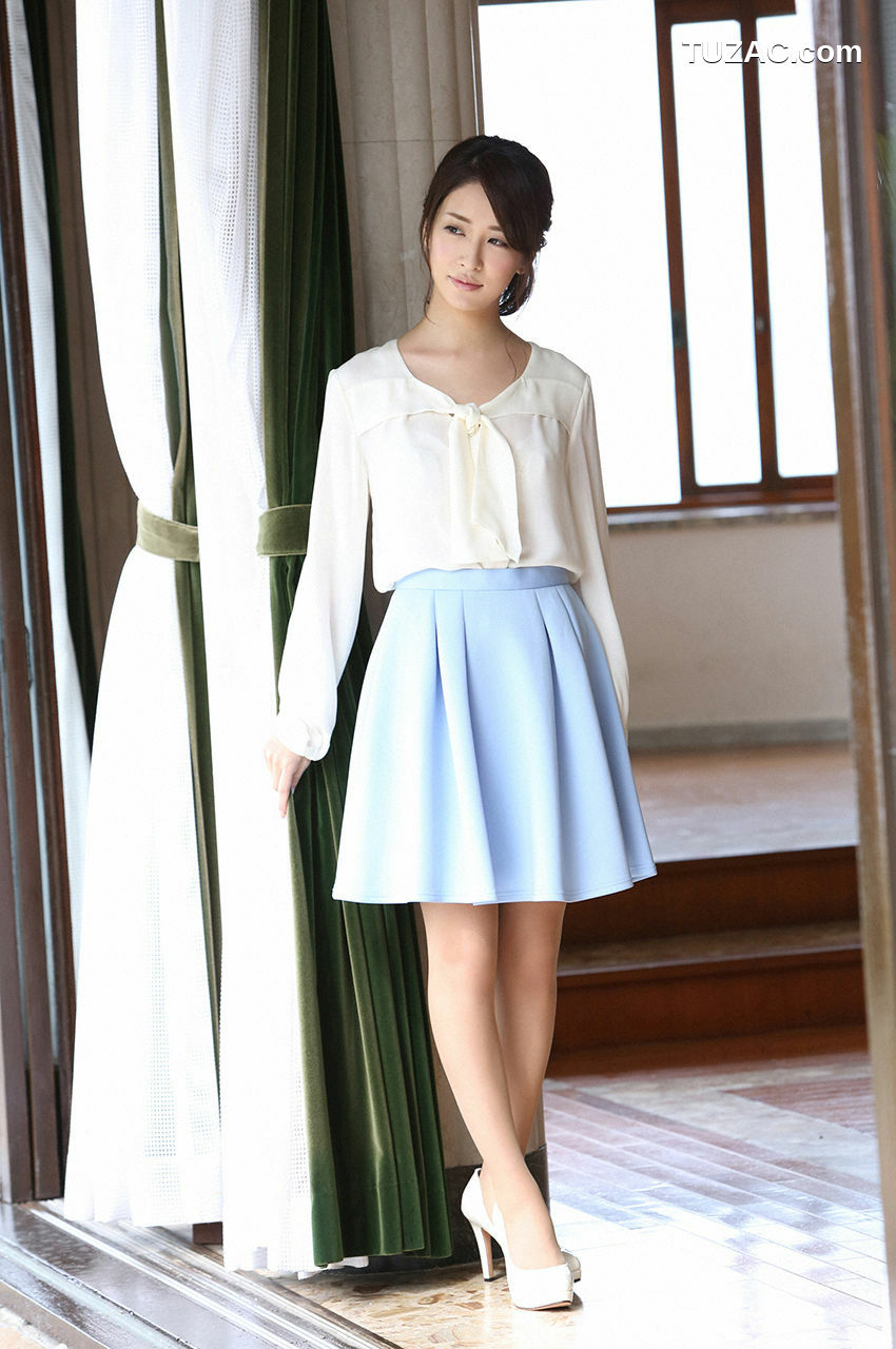 WPB写真_神室舞衣《清楚妻の仮面の下》 No.178 写真集[124P]