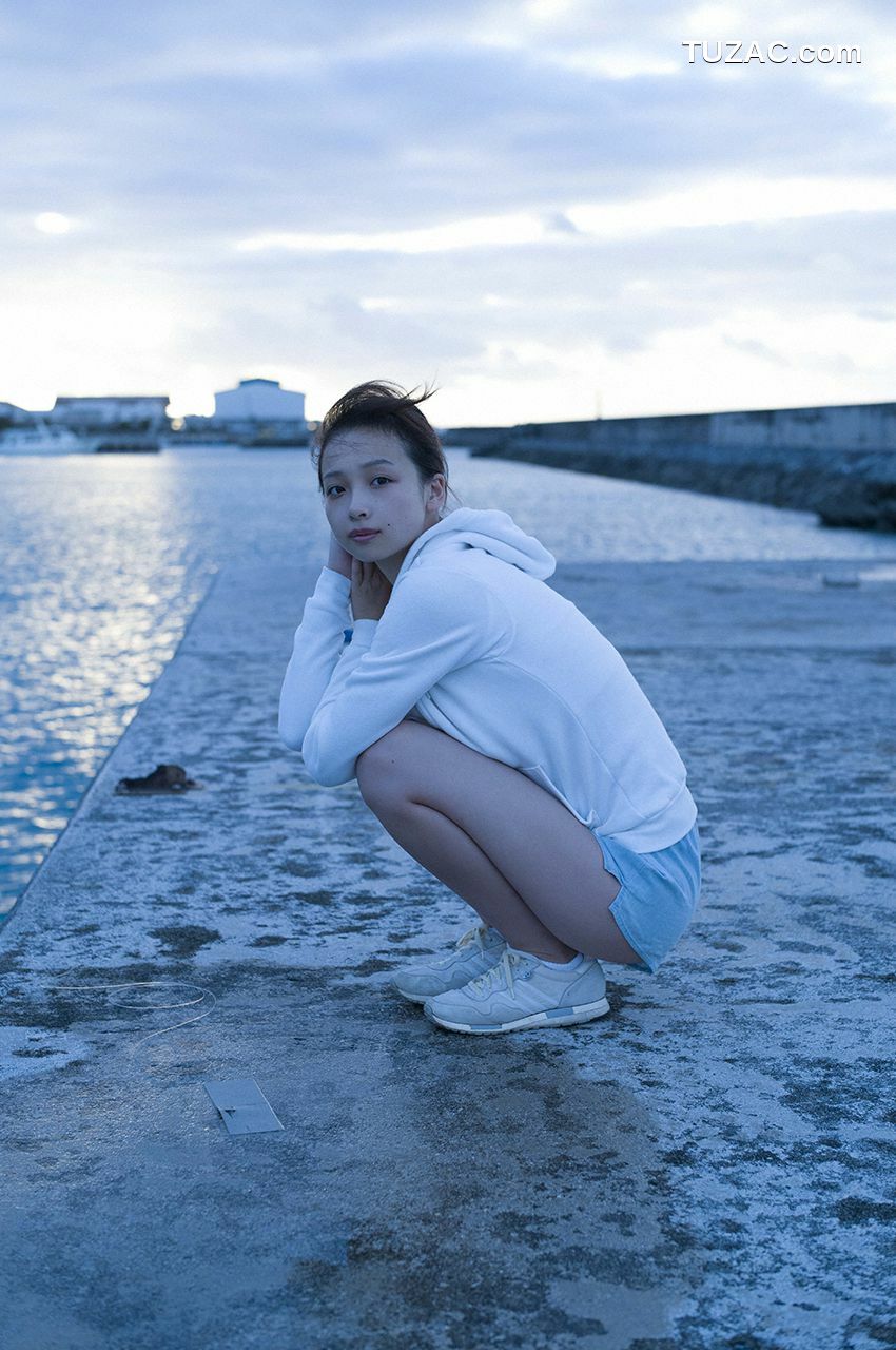 WPB写真_華村あすか《スペシャル 進化と解放》 No.213 写真集[144P]