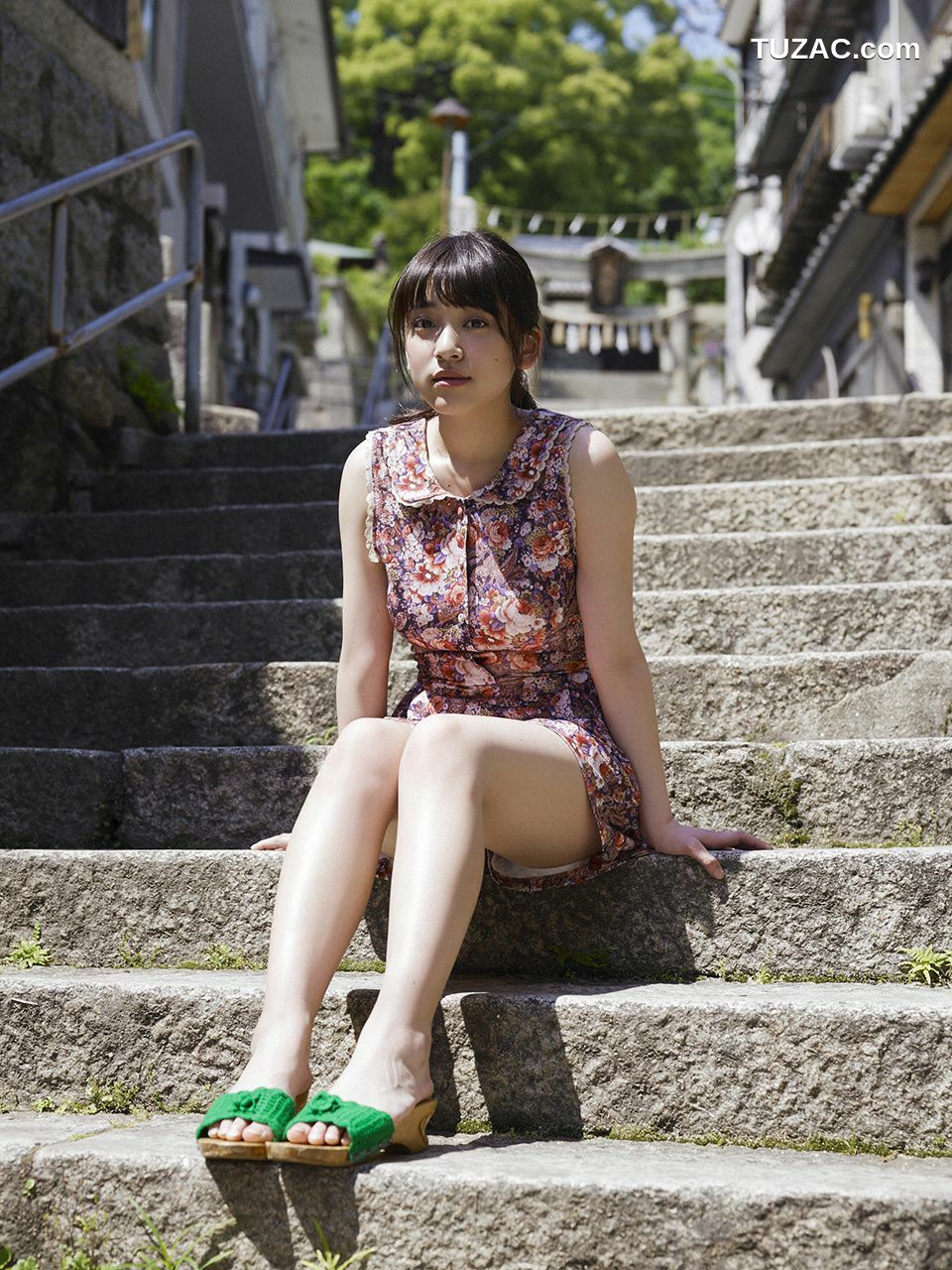 WPB写真_都丸紗也華《夏の扉をあけて》 No.184 写真集[128P]