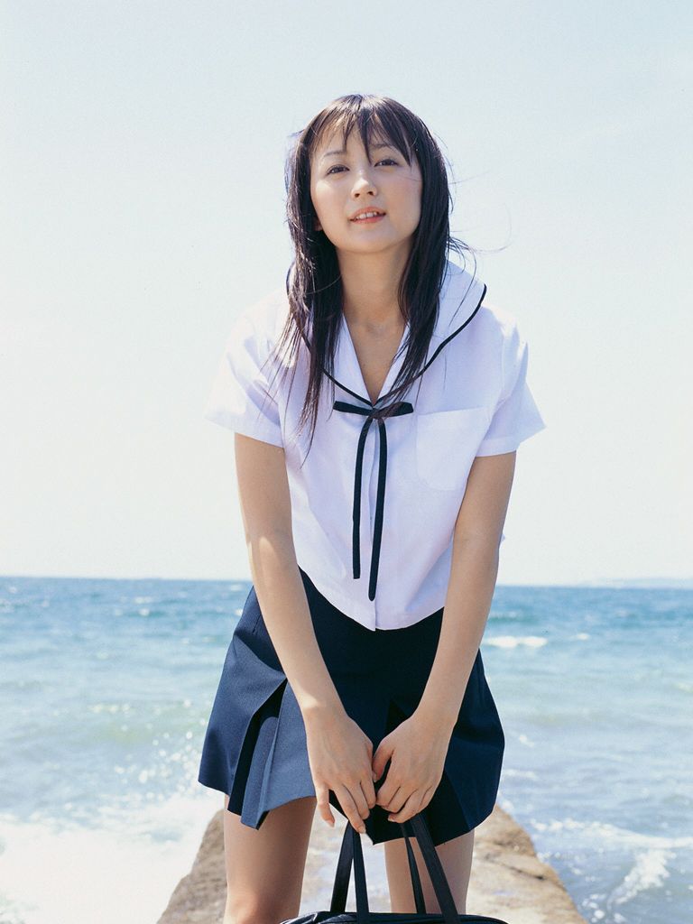 Wanibooks_ NO.10 Ayaka Komatsu 小松彩夏 写真集[200P]