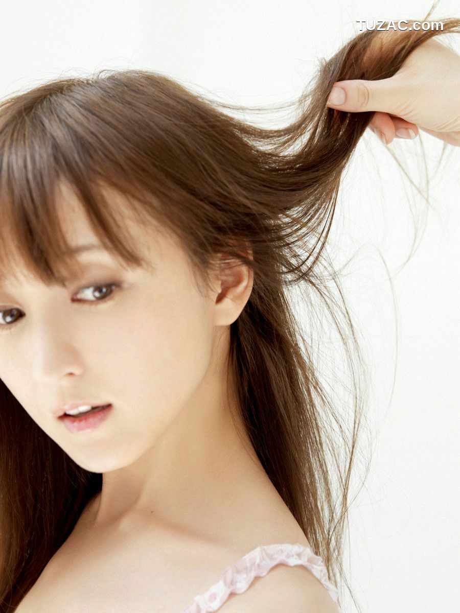 Wanibooks_ NO.102 Komatsu Ayaka 小松彩夏 写真集[175P]