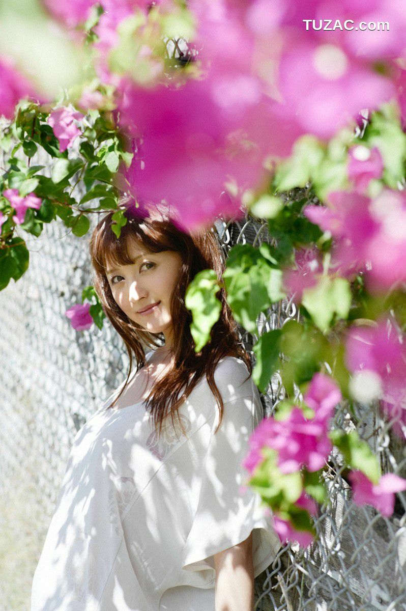 Wanibooks_ NO.102 Komatsu Ayaka 小松彩夏 写真集[175P]