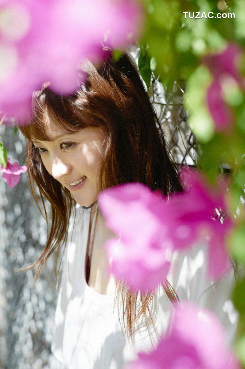 Wanibooks_ NO.102 Komatsu Ayaka 小松彩夏 写真集[175P]