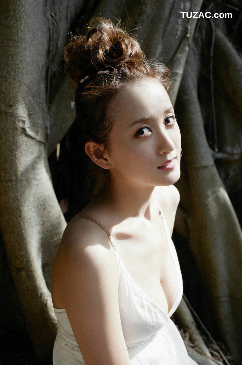 Wanibooks_ NO.102 Komatsu Ayaka 小松彩夏 写真集[175P]